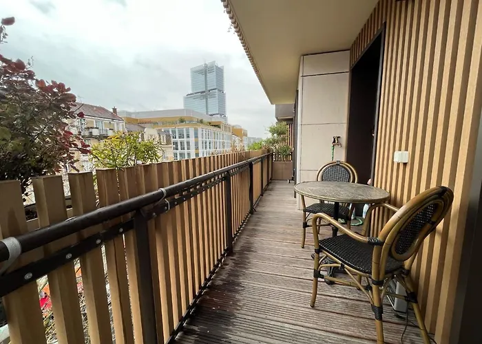 Appartement Luxueux Climatise Avec Terrasse, 6 Couchages - 17Eme Arrondissement De Paris