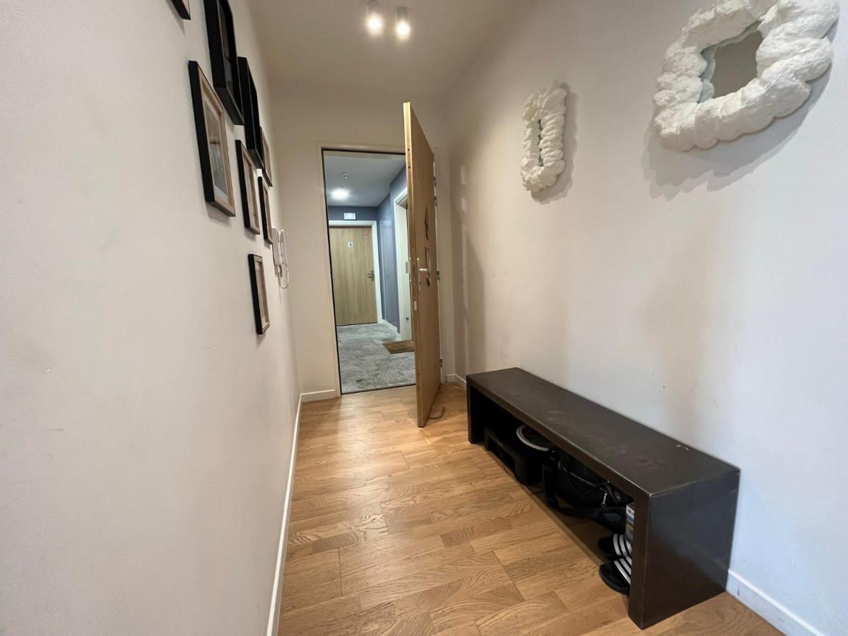 Apartment Luxueux Climatise Avec Terrasse, 6 Couchages - 17eme Arrondissement De Paris