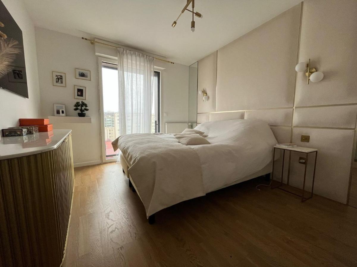 Luxueux Climatise Avec Terrasse, 6 Couchages - 17eme Arrondissement De Paris * Clichy