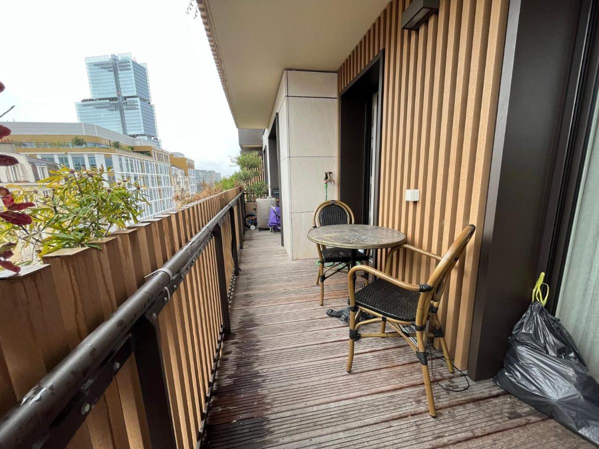 Luxueux Climatise Avec Terrasse, 6 Couchages - 17eme Arrondissement De Paris *