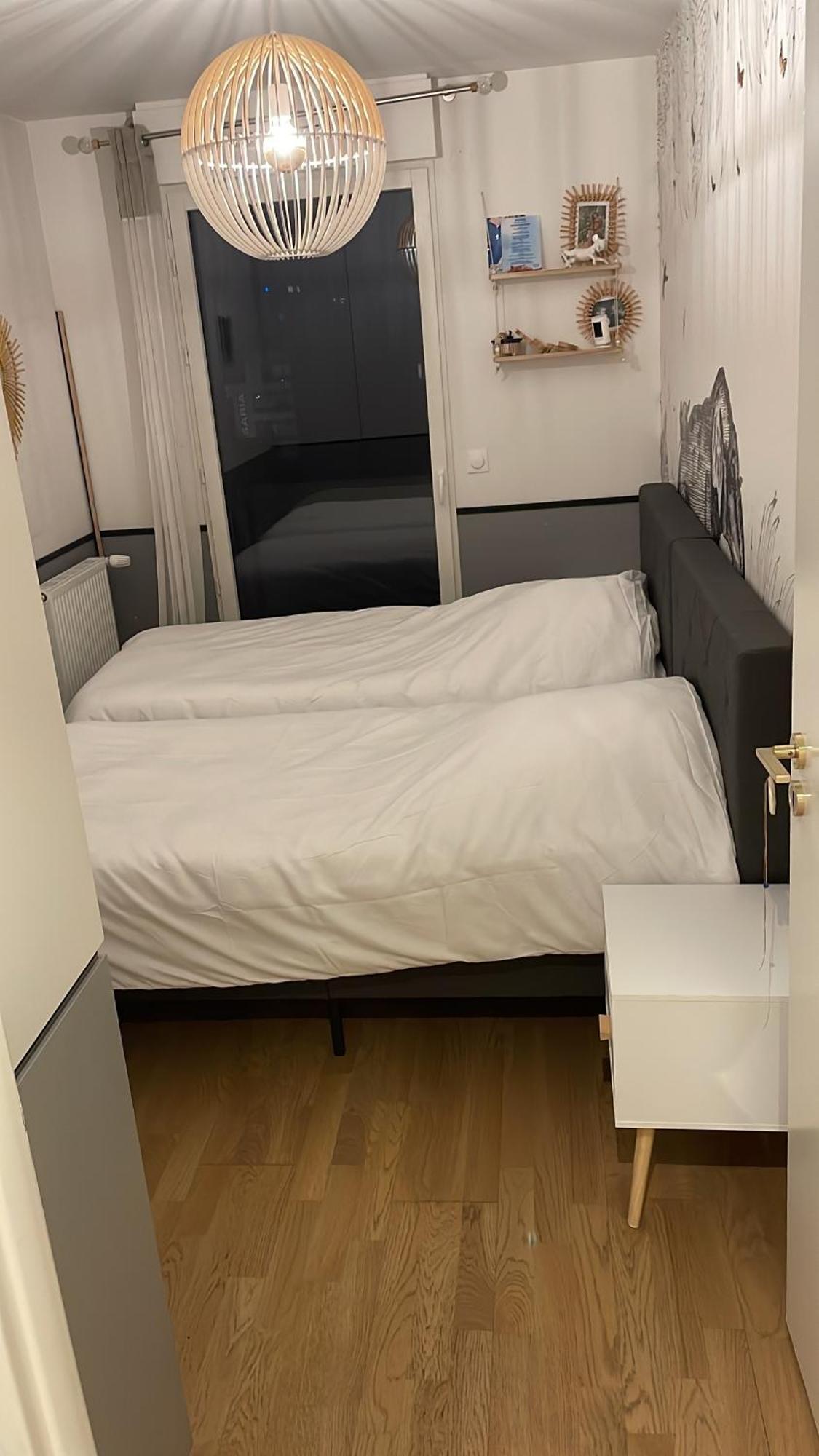 Apartment Luxueux Climatise Avec Terrasse, 6 Couchages - 17eme Arrondissement De Paris